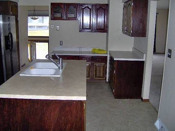 1st image of 3720 Tanager Dr NE