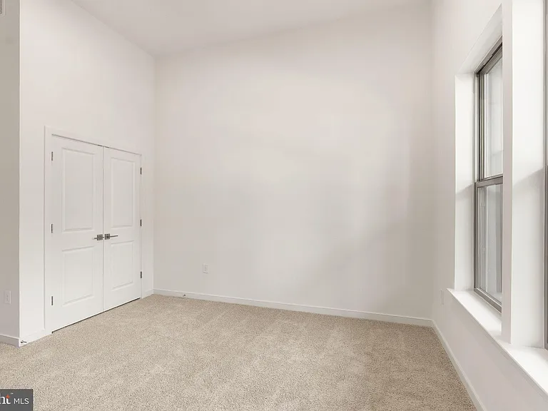 6230 Folly Ln — Photo 49