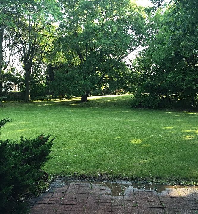 2nd image of 7962 W Oakbrook Cir