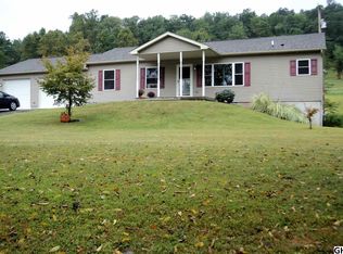 795 Bentzel Rd, Lewisberry, PA 17339