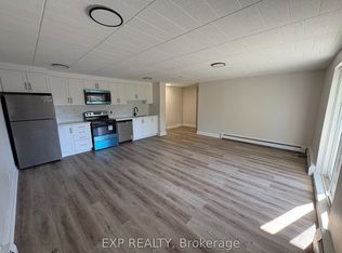 4422 Huron St #506, Niagara Falls, ON L2E 7C8