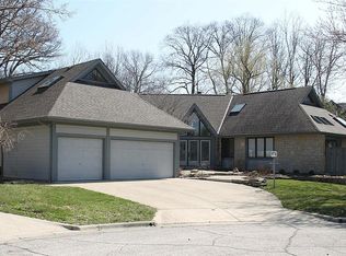 260 Shale Ridge Ct, Columbus, OH 43235