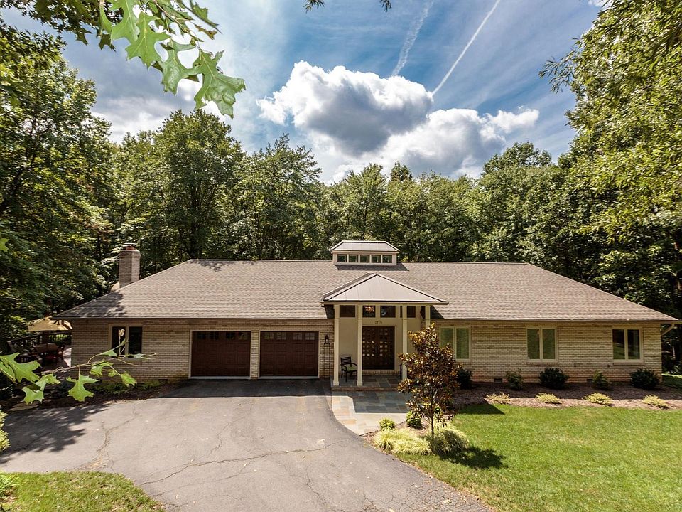1st image of 11719 Flemish Mill Ct