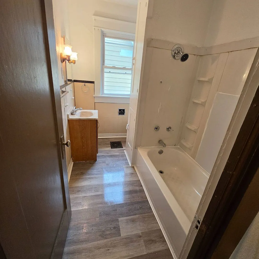 1904 Highland Ave #2 — Photo 3