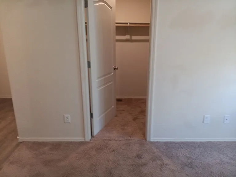 1528 Domino Dr SE — Photo 6