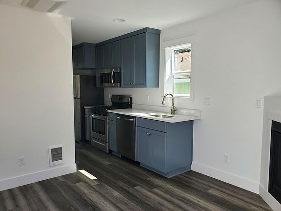 2nd image of 1851 NE 18th St