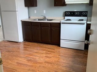 205 Sandra Ave APT C3, Mendota, IL 61342