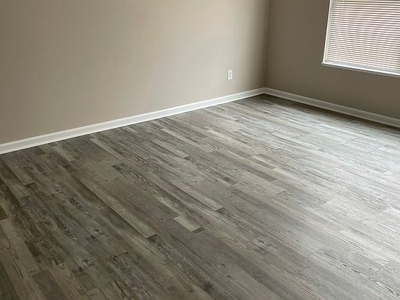 5th image of 7812 Cole Wood Blvd