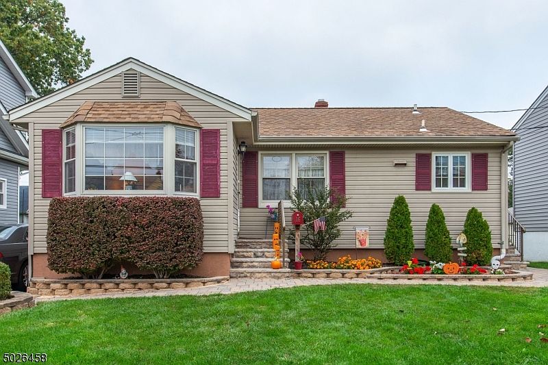 16 Lorraine Dr, Clifton, NJ 07012 Zillow