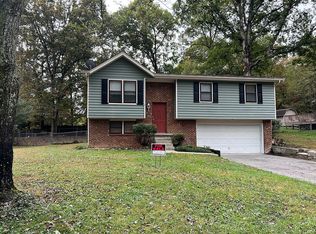 1432 N Winer Dr, Soddy Daisy, TN 37379