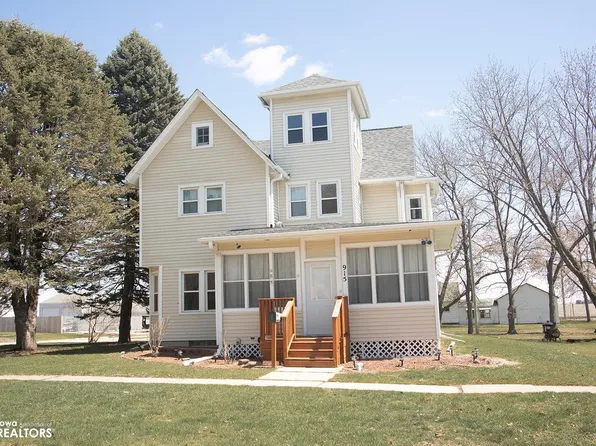 915 Grove Ave, Garner, IA 50438