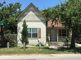 1118 Trinity St, Cleburne, TX 76031