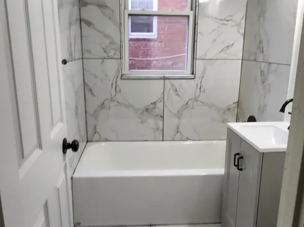 4262 Clay St NE, Washington, DC 20019