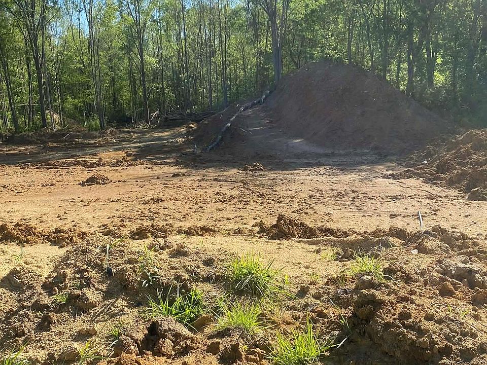 1st image of 614 Fernwood Dr