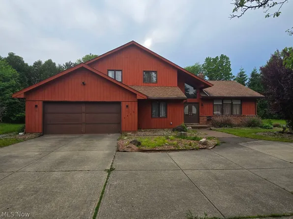 2910 Richmond Rd, Beachwood, OH 44122