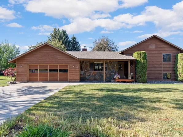 406 Summit Ridge Dr, Kalispell, MT 59901