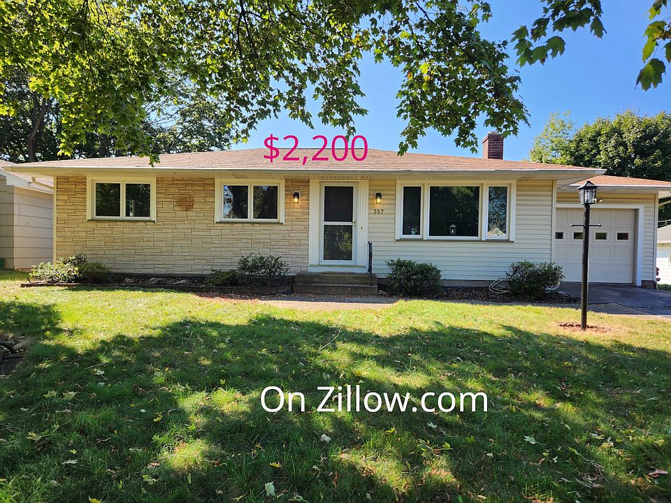 1st image of 357 Sandalwood Dr