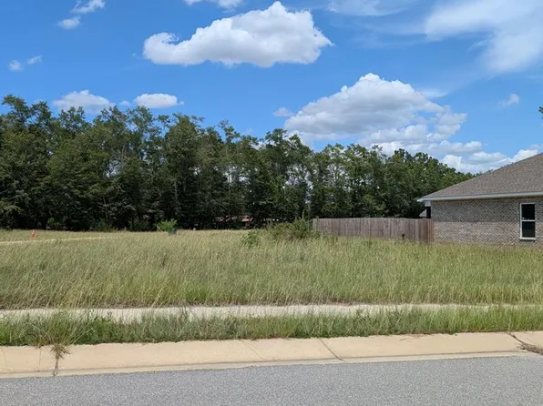 404 Grand Harbor Cir, Dothan, AL 36303