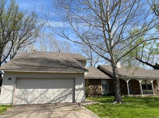 3213 S Allegheny Ave, Tulsa, OK 74135