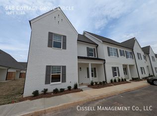 648 Cottage Cv, Oxford, MS 38655