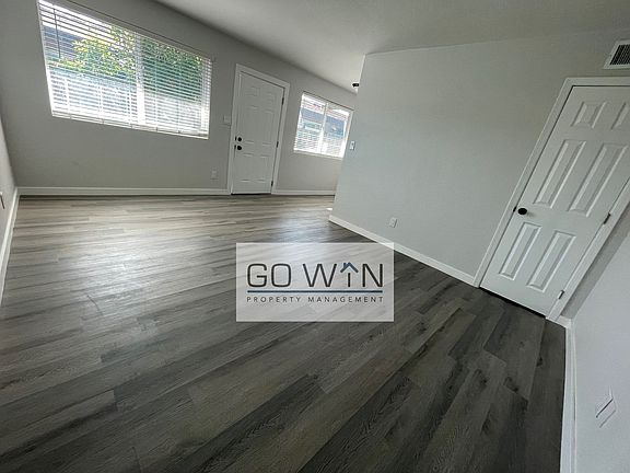 3rd image of 40 E Ingram St #46