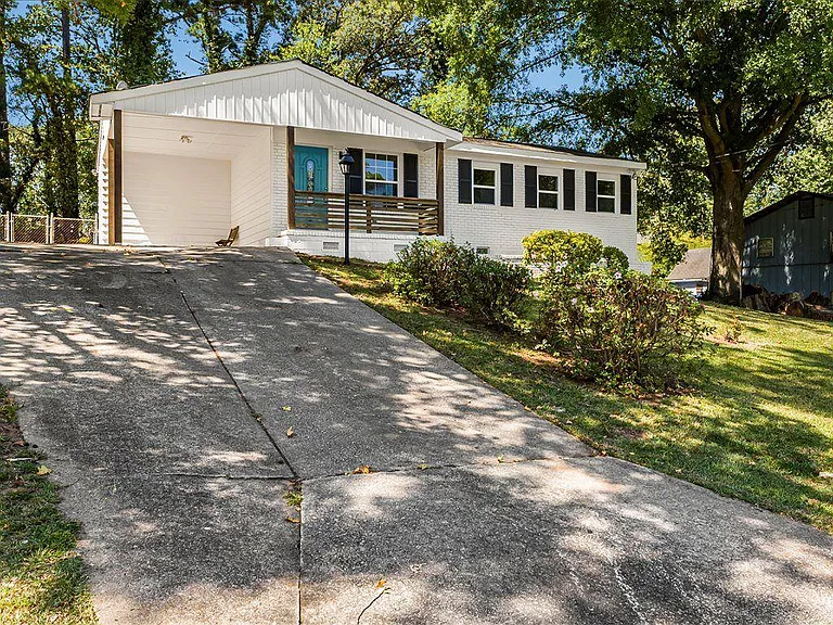 6371 Westbury Rd — Photo 29