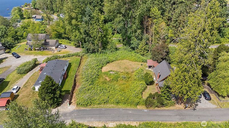4th image of 39608 Templin Road S