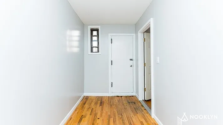 Rented by Nooklyn NYC LLC | media 8