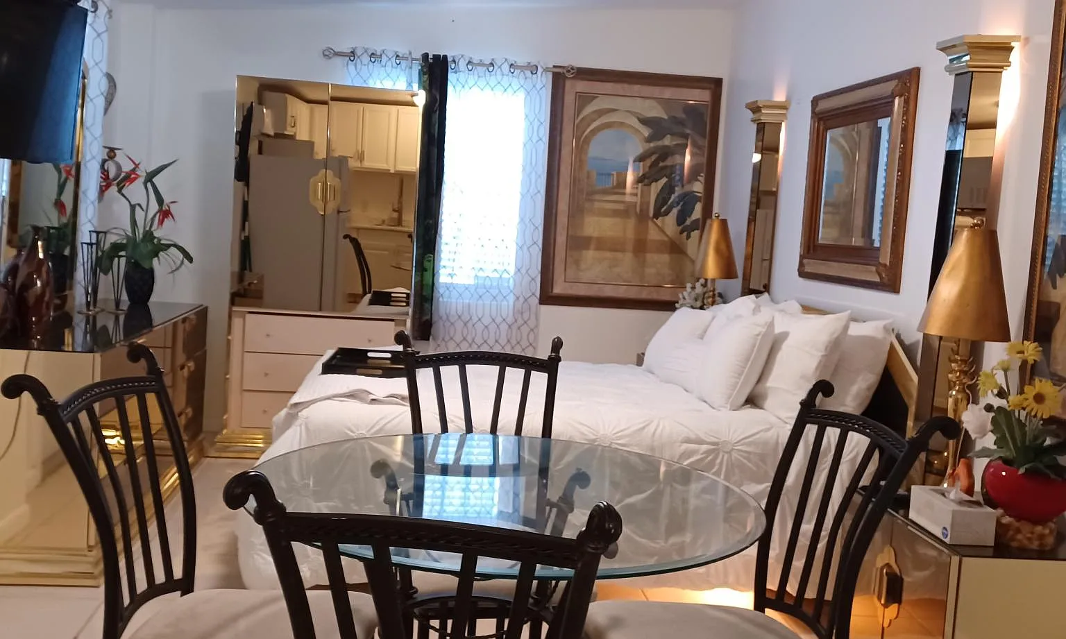Studio, 323 sqft, $1,350 — Photo 4