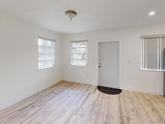 5th image of 2392 NW 9th St #2392