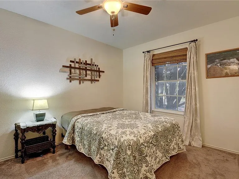 9112 Swanson Ln — Photo 17