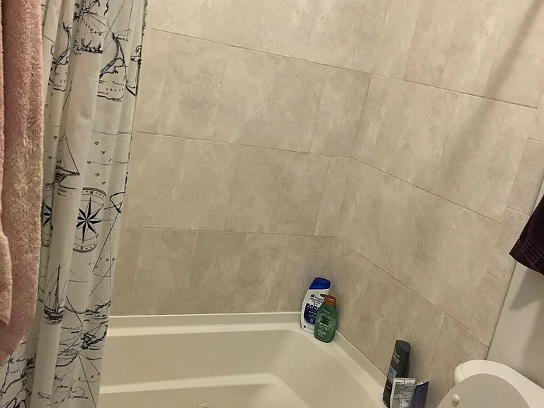 1089 Beacon St #3R — Photo 7