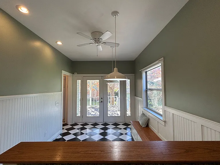 14 Grant St — Photo 13