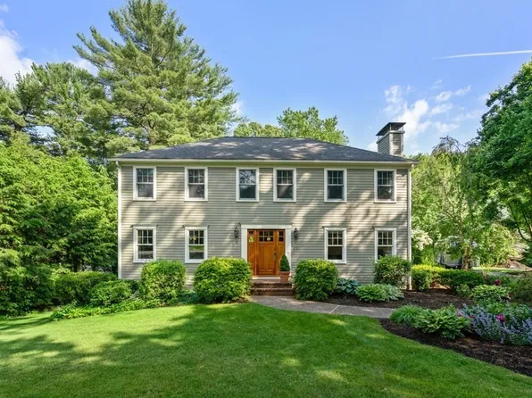 45 Upson Rd, Wellesley, MA 02482