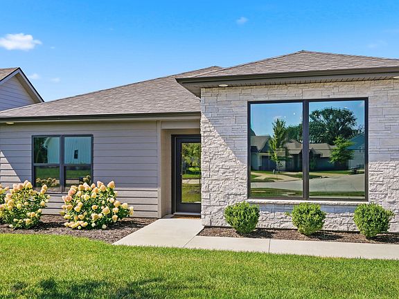 2nd image of 5317 Smith Dr