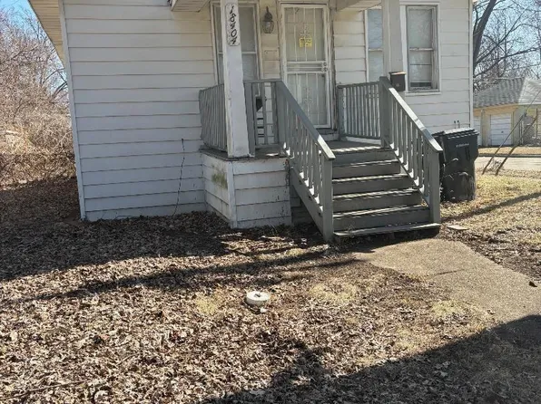 18404 Dalby, Redford, MI 48240