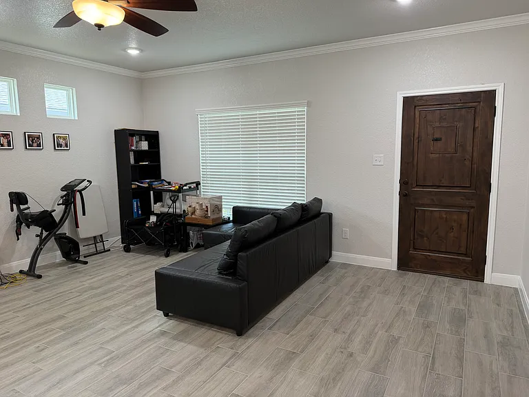 1619 Sideoats Ln — Photo 10