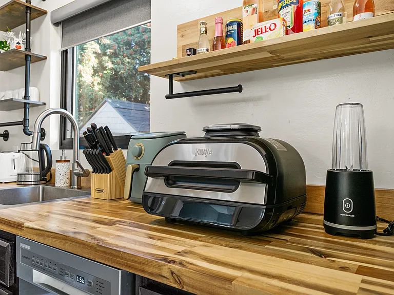 Fully stocked kitchen with everything you need to create culinary masterpieces.