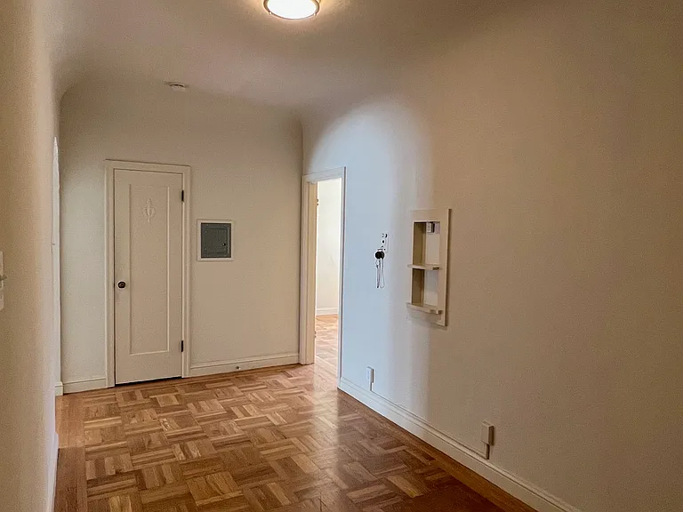 650 Stanyan St — Photo 7