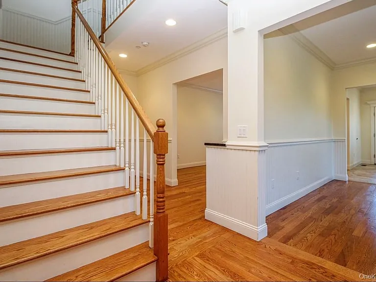114 Oak St #114 — Photo 12