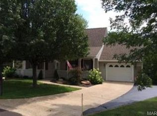 17 Tanya Ln, Washington, MO 63090