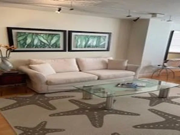 5005 Collins Ave, Miami Beach, FL