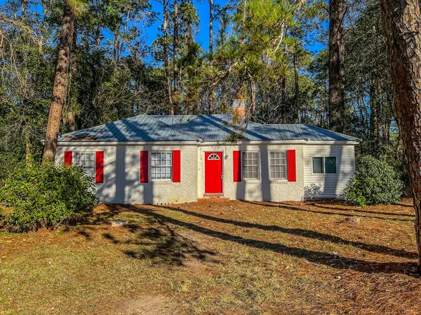 1195 4th St SW, Moultrie, GA 31768