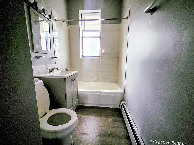 5657 W Washington Blvd #2S — Photo 9