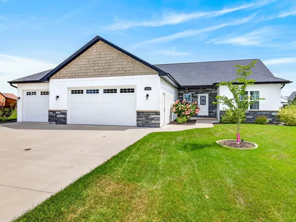 2149 Caroline Ct, Neenah, WI 54956