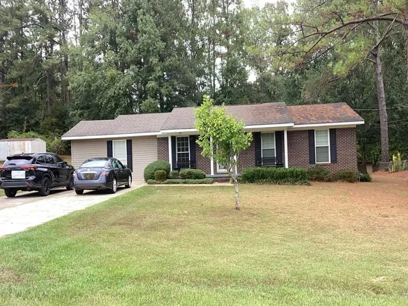 143 Cleveland Rd, Valley, AL 36854