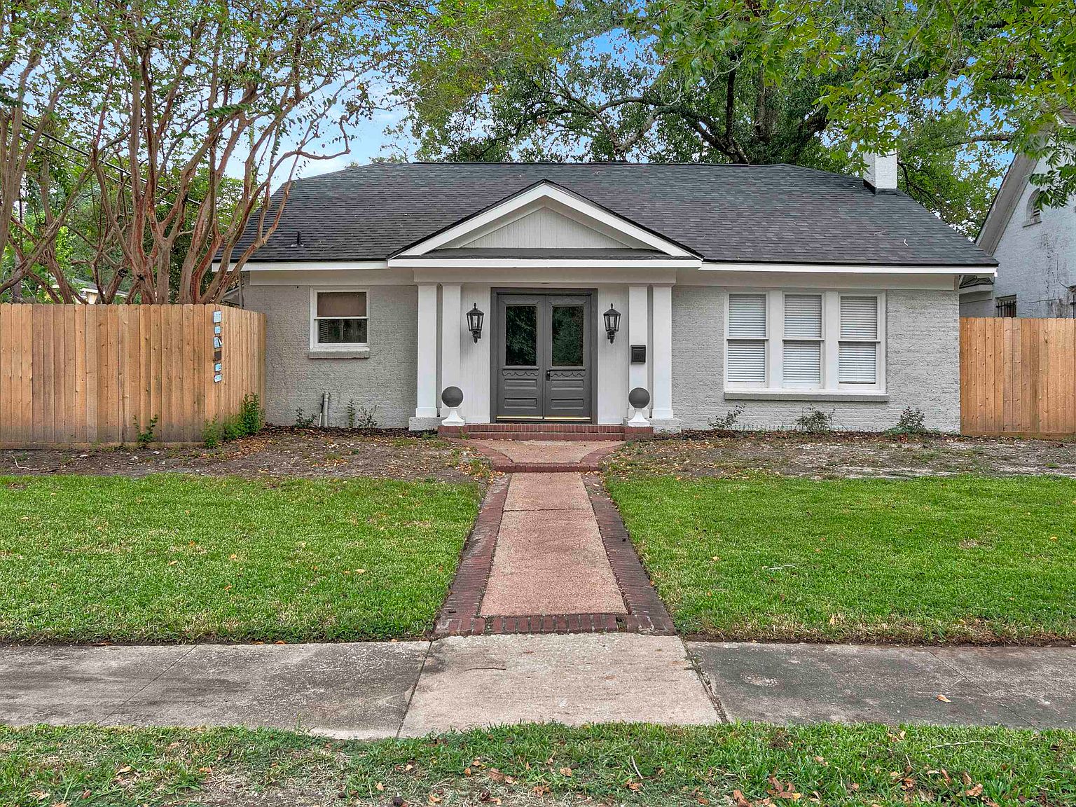 2525 South St Beaumont TX 77702 MLS 242432 Zillow