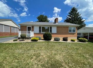 209 George St, Staunton, VA 24401