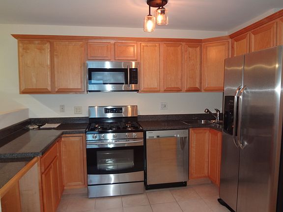 2nd image of 213 E Liberty St APT 10