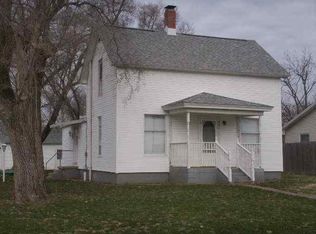 201 N Vine St, Armington, IL 61721